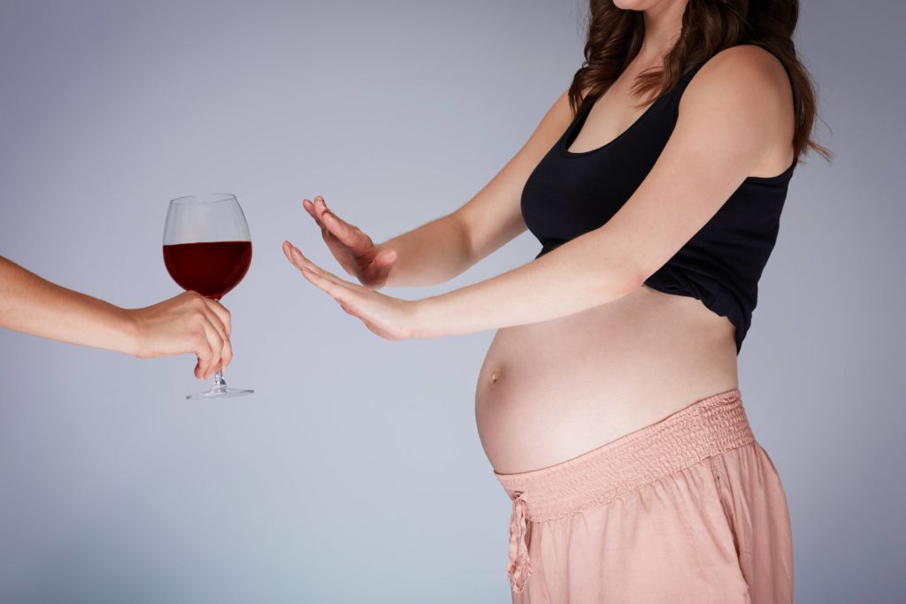 Пагубное влияние алкоголя на репродуктивную систему и будущее потомство